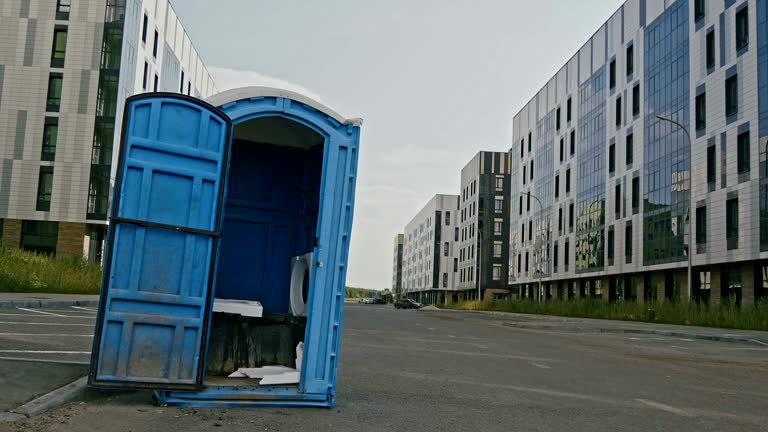 Best Portable Toilets for Disaster Relief Sites  in Enumclaw, WA